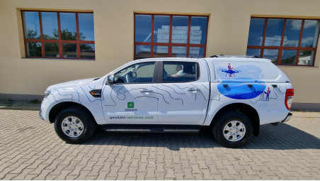 Canopy, bullbar installed on Ford Ranger 2019