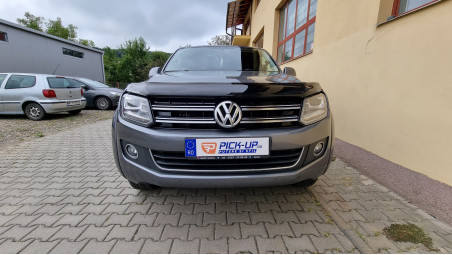 Canopy, window visors, hood guard installed on Volkswagen Amarok 2013