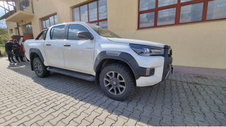 Montare capitonaj bena, rulou bena, ladite utilitare pe Toyota Hilux 2020
