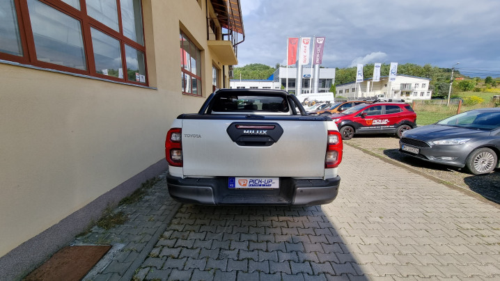 Montare Laderaumauskleidung, rulou bena, ladite utilitare pe Toyota Hilux 2020
