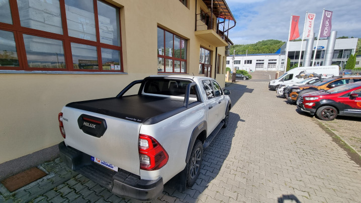 Montare Laderaumauskleidung, rulou bena, ladite utilitare pe Toyota Hilux 2020