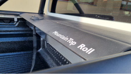 Bed liner, roll cover, swing cases installed on Toyota Hilux 2020