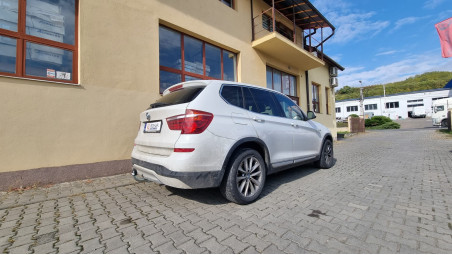 Montare carlig de remorcare pe BMW X3