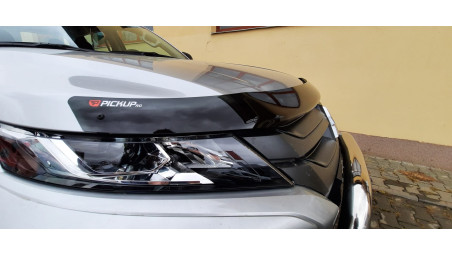 Roll cover, bullbar , hood guard installed on Mitsubishi L200 2020