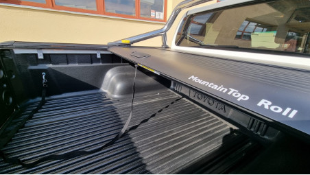 Montare rulou de bena und deflector capota pe Toyota Hilux 2019