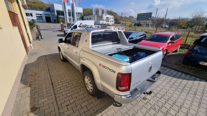 Roll cover, hood guard, bullbar installed on Volkswagen Amarok 2014
