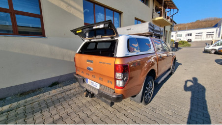 Canopy installed on Ford Ranger 2015