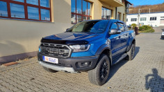 Hood guard, window visors, towing hook installed on Ford Ranger Raptor 2019