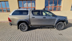 Montare hardtop, deflector capota, prag lateral, bare transversale pe Toyota Hilux 2020