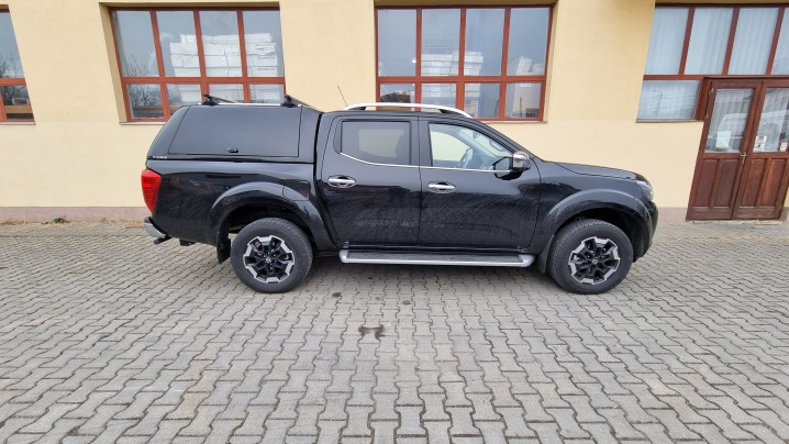 Montare hardtop si capitonaj bena pe Nissan Navara NP300