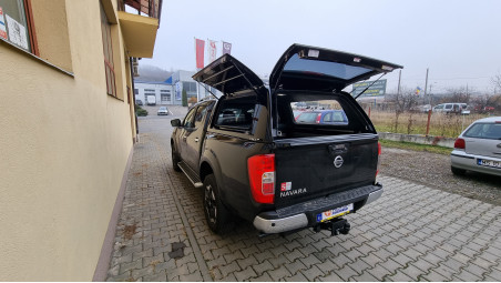Montare hardtop si capitonaj bena pe Nissan Navara NP300