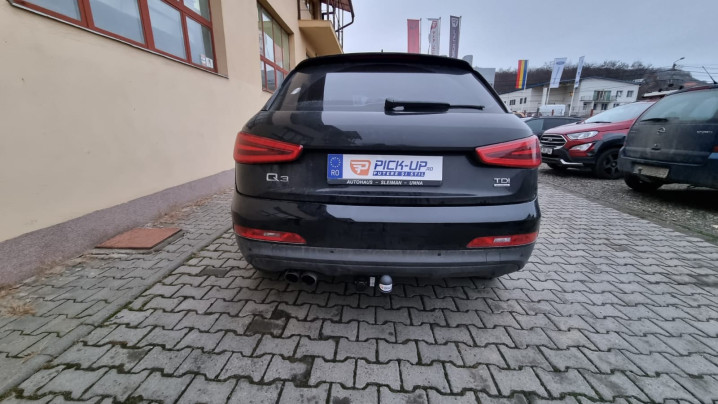 Montare carlig de remorcare pe Audi Q3