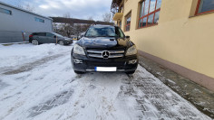 Montare carlig de remorcare pe Mercedes GL320 2