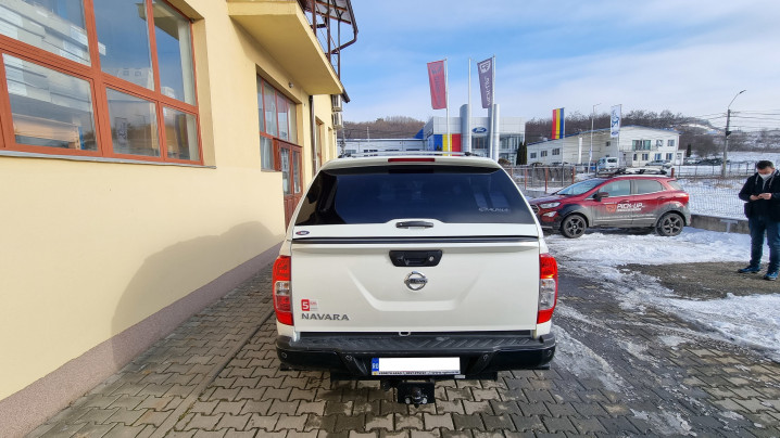 Montare hardtop, tava culisanta, deflector geam pe Nissan Navara NP300 2020