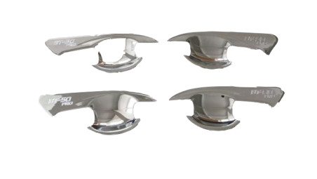 Invelis Submaner Spate Mitsubishi Triton