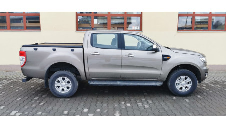 Roll cover installed on Ford Ranger 2019