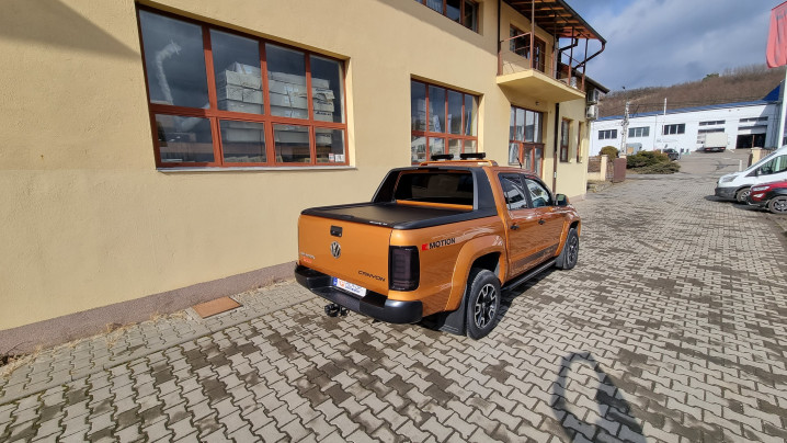Montare rulou de bena si deflector capota pe Volkswagen Amarok 2013