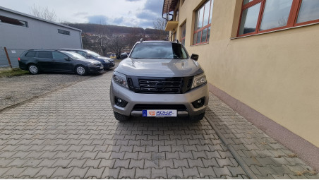 Roll cover, rollbar installed on Nissan Navara Np300 2019