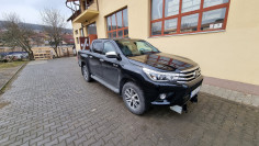 Montare capitonaj de bena und rulou de bena pe Toyota Hilux 2017