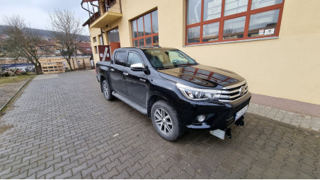 Montare capitonaj de bena si rulou de bena pe Toyota Hilux 2017