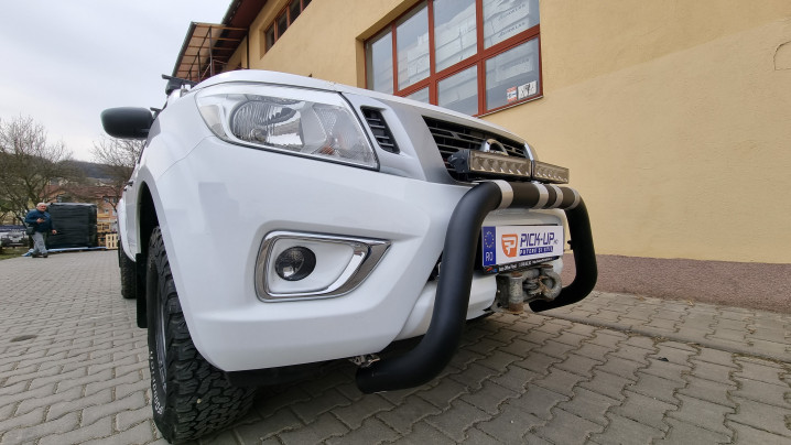 Bed liner.bullbar, skid plates, spot lights installed on Nissan Navara NP300