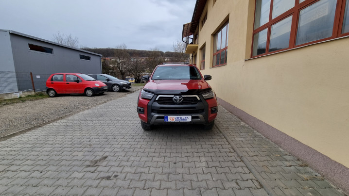 Montare hardtop und inchidere centralizata oblon pe Toyota Hilux 2019