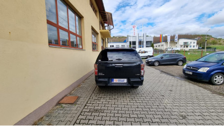 Montare capitonaj de bena si hardtop pe Isuzu D-Max 2019