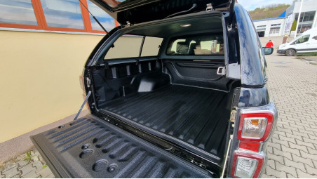 Canopy, bed liner installed on Isuzu D-Max 2019