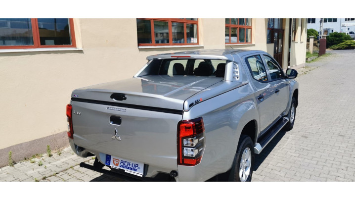Montare inchidere de bena tip capac pe Mitsubishi L200 2020