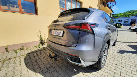 Towing hook installed on Lexus NX300 H