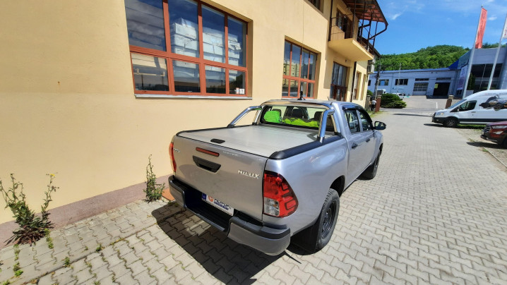Montare rulou de bena und rollbar pe Toyota Hilux 2019