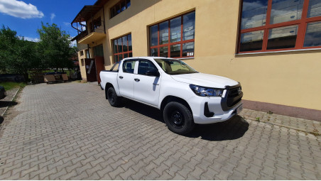 Montare rulou de bena si rollbar pe Toyota Hilux 2018