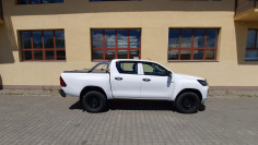 Montare rulou de bena si rollbar pe Toyota Hilux 2018 2