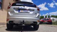 Towing hook installed on Volvo CX60 2