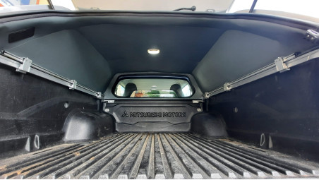 Montare hardtop si suport scara pe Mitsubishi L200 2020
