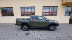 Tonneau cover, fron bumper installed on Toyota Hilux 2019