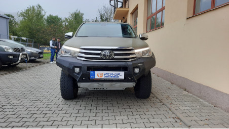 Montare capac de bena und bara fata pe Toyota Hilux 2019