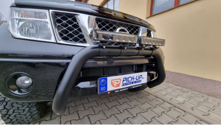 Tonneau cover , bullbar, spot lights installed on Nissan Navara D40