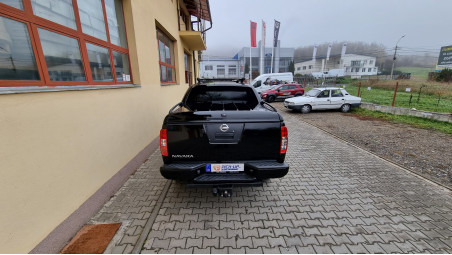 Tonneau cover , bullbar, spot lights installed on Nissan Navara D40