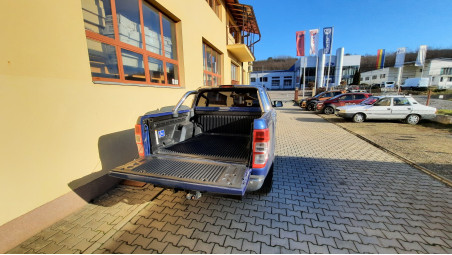 Montare Laderaumabdeckung tip capcac pe Ford Ranger 2019