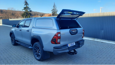 Montare hardtop pe Toyota Hilux 2019