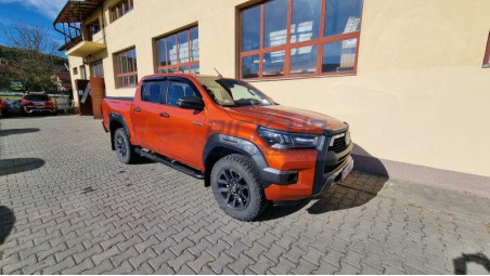 CAPITONAJ BENA AK DC UR TOYOTA HILUX 2015+