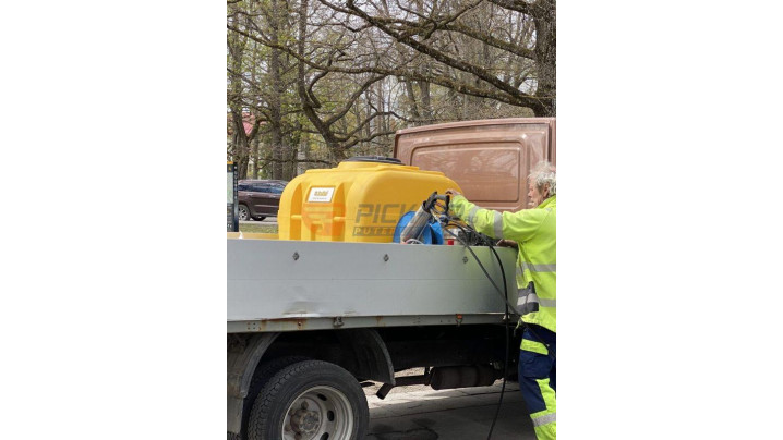 WATER BOWSER PLATFORM 600L