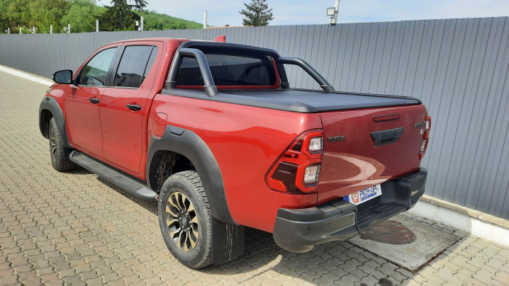 Bed liner, roll cover, rollbar installed on Toyota Hilux GR Sport 2023
