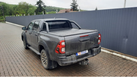 Montare rulou de bena und rollbar pe Toyota Hilux 2023