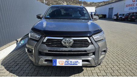 Bed liner, rail guard, hood guard installed on Toyota HIlux 2023
