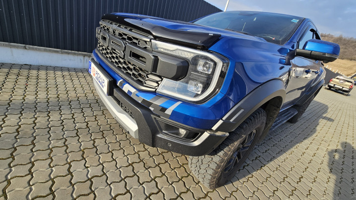 Montare deflector geam si capota pe Ford Ranger Raptor 2023