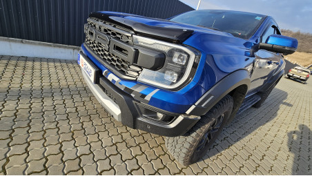 Montare deflector geam und capota pe Ford Ranger Raptor 2023