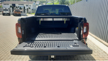 Montare capitonaj de bena si rulou pe Volkswagen Amarok 2023