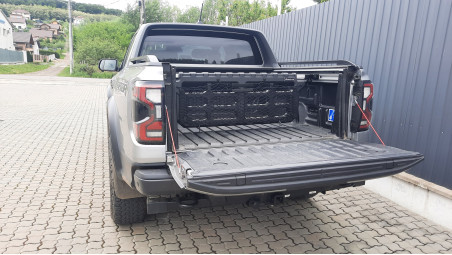 Bed Divider installed on Ford Ranger Raptor 2023